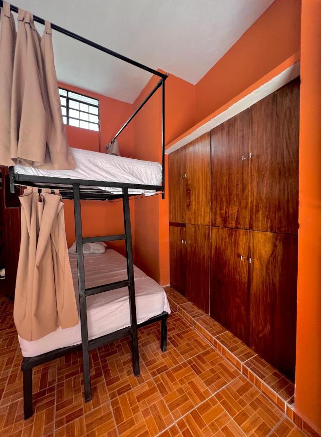 Alena Hostal Вальядолид Экстерьер фото